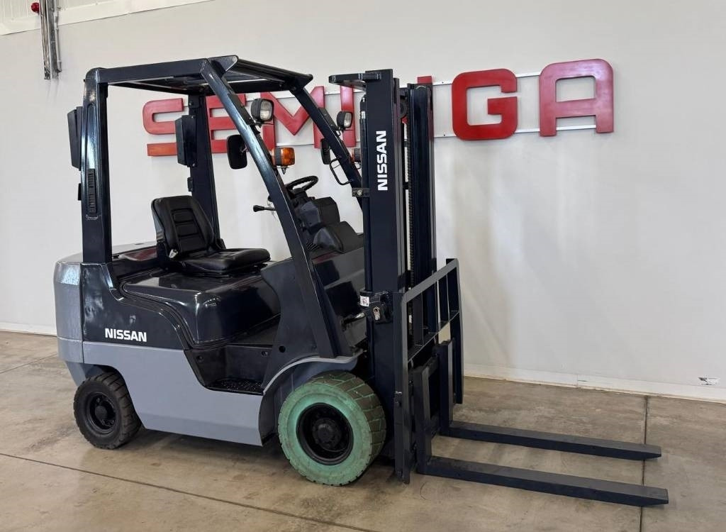 Вилочный погрузчик Nissan 10836 NP1F1A18J: фото 1