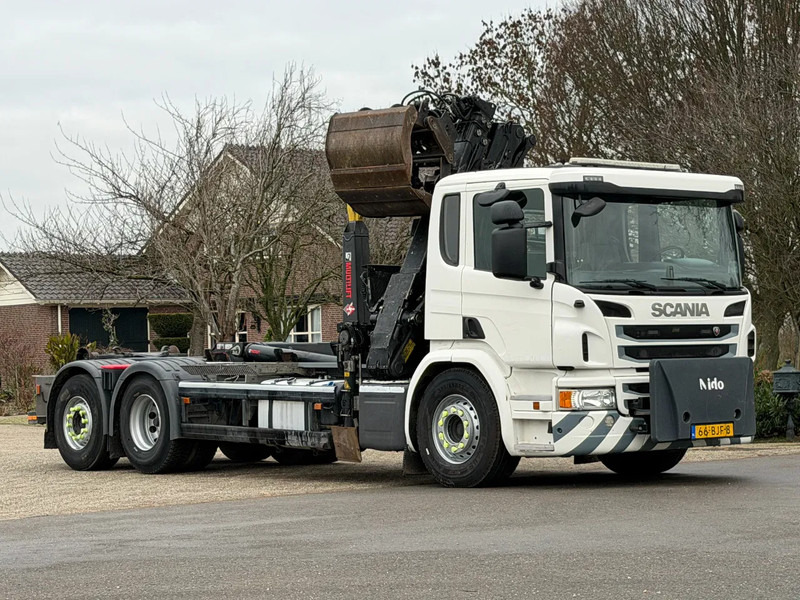 Scania P320 Z-KRAAN/RADIO REMOTE!!HAAK!!TOP 2017!!EURO6!! ZERO EMISSIE 2030!! - Крюковой мультилифт, Автоманипулятор: фото 4 Scania P320 Z-KRAAN/RADIO REMOTE!!HAAK!!TOP 2017!!EURO6!! ZERO EMISSIE 2030!! - Крюковой мультилифт, Автоманипулятор: фото 4