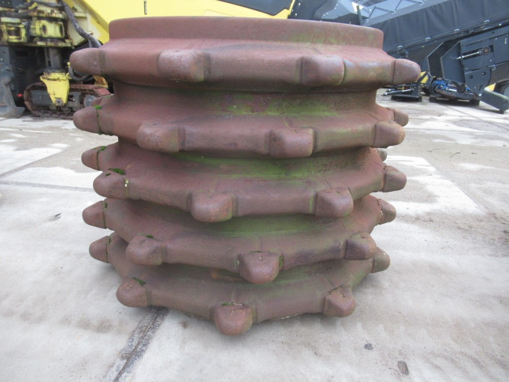 Bomag BC572RB - - Шины и диски для Компакторов: фото 1 Bomag BC572RB - - Шины и диски для Компакторов: фото 1