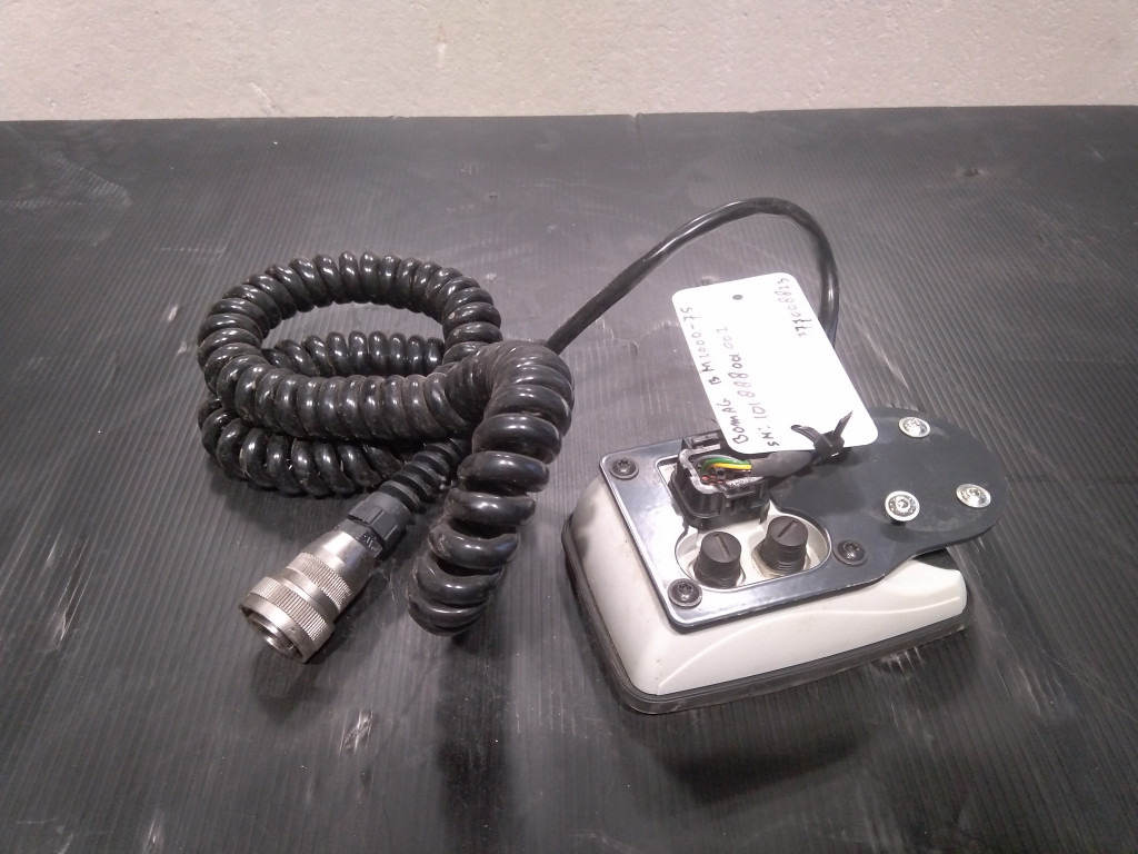 Bomag BM2000-75 - - Приборная панель для Строительной техники: фото 2 Bomag BM2000-75 - - Приборная панель для Строительной техники: фото 2