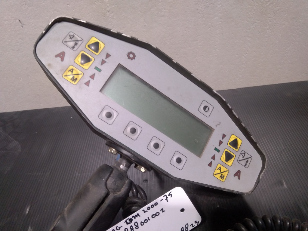 Bomag BM2000-75 - - Приборная панель для Строительной техники: фото 2 Bomag BM2000-75 - - Приборная панель для Строительной техники: фото 2