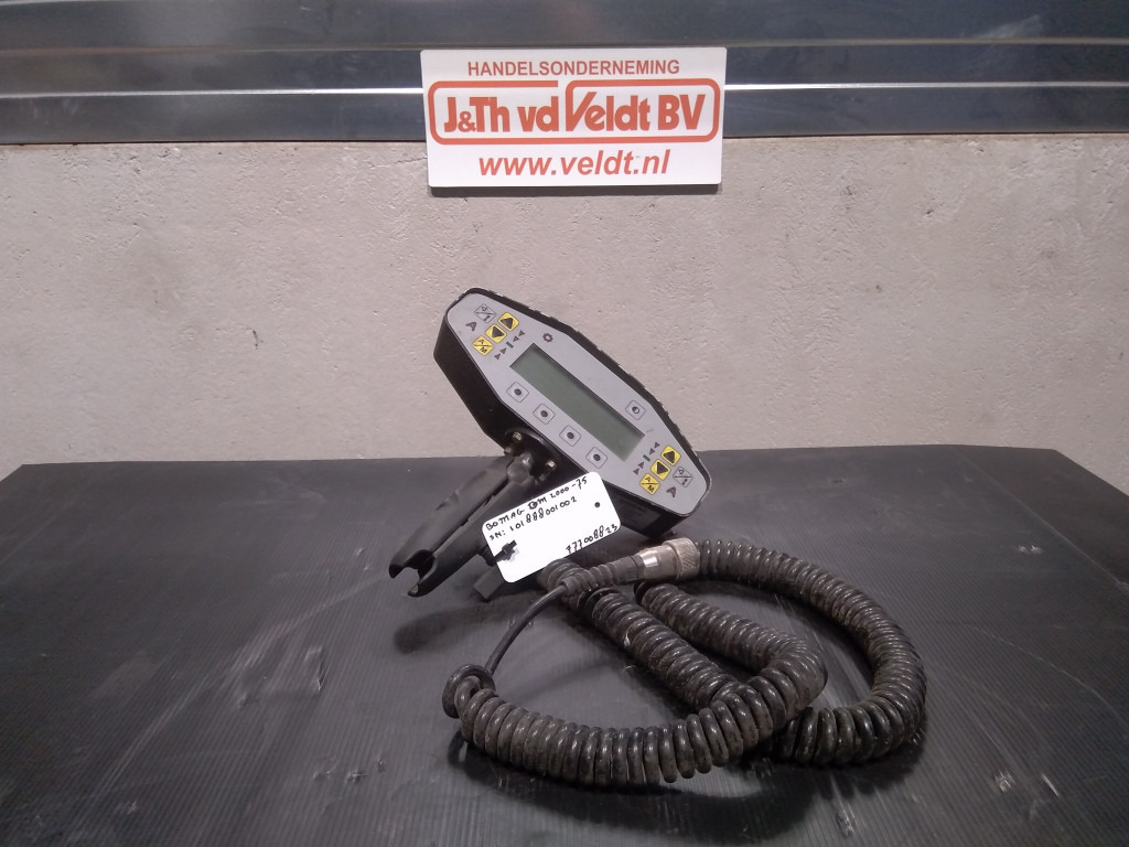 Bomag BM2000-75 - - Приборная панель для Строительной техники: фото 1 Bomag BM2000-75 - - Приборная панель для Строительной техники: фото 1