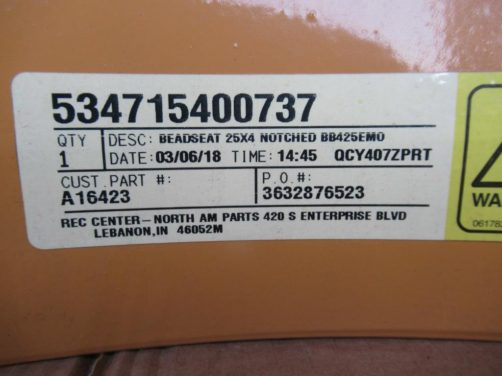 Case A16423 - Колесный диск для Строительной техники: фото 3 Case A16423 - Колесный диск для Строительной техники: фото 3