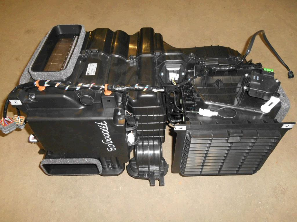 Caterpillar 3639493 - 3168972 - Часть системы кондиционирования для Строительной техники: фото 1 Caterpillar 3639493 - 3168972 - Часть системы кондиционирования для Строительной техники: фото 1