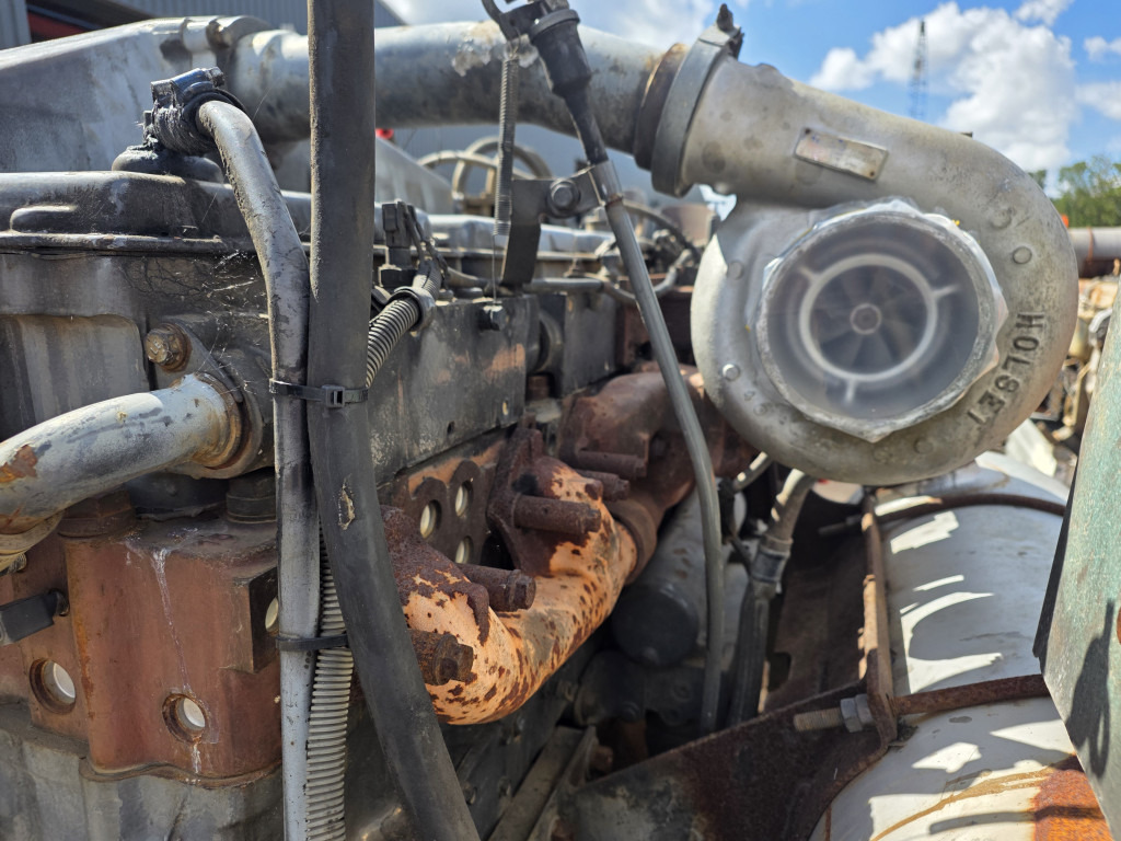 Hitachi N14C - 4337913 - Двигатель для Строительной техники: фото 1 Hitachi N14C - 4337913 - Двигатель для Строительной техники: фото 1