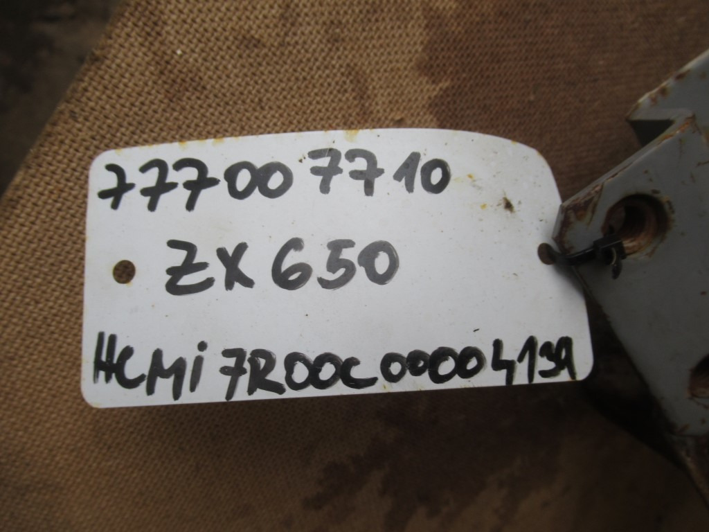 Hitachi ZX650LCH - - Педаль для Строительной техники: фото 4 Hitachi ZX650LCH - - Педаль для Строительной техники: фото 4