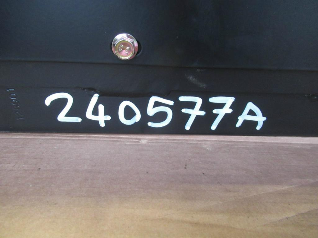 New Holland 4550135 - Система охлаждения для Строительной техники: фото 3 New Holland 4550135 - Система охлаждения для Строительной техники: фото 3