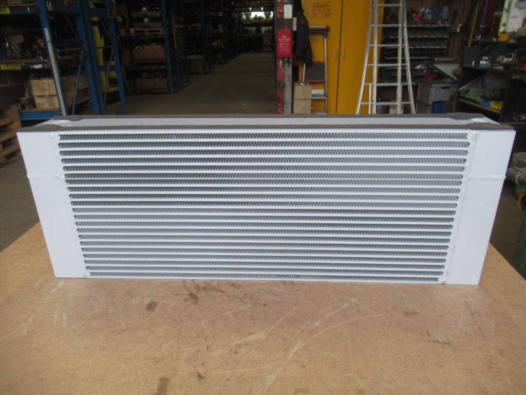 New Holland 6904525 - Система охлаждения для Сельскохозяйственной техники: фото 4 New Holland 6904525 - Система охлаждения для Сельскохозяйственной техники: фото 4