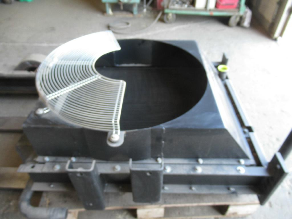 New Holland 71460434 - Система охлаждения для Сельскохозяйственной техники: фото 3 New Holland 71460434 - Система охлаждения для Сельскохозяйственной техники: фото 3