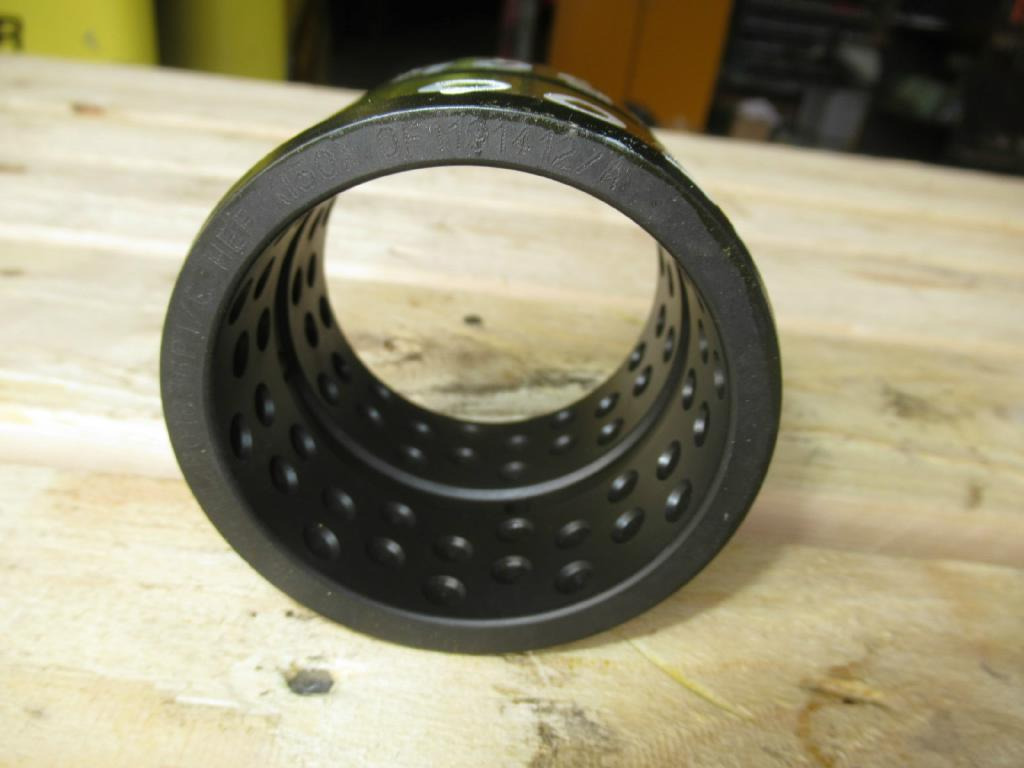 New Holland YN12B01836P1 - YN12B01614P1 - Поршень/ Кольцо/ Втулка для Строительной техники: фото 2 New Holland YN12B01836P1 - YN12B01614P1 - Поршень/ Кольцо/ Втулка для Строительной техники: фото 2