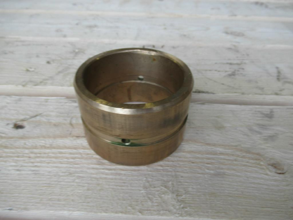 New Holland YY01VU0001S008 - Поршень/ Кольцо/ Втулка для Строительной техники: фото 1 New Holland YY01VU0001S008 - Поршень/ Кольцо/ Втулка для Строительной техники: фото 1