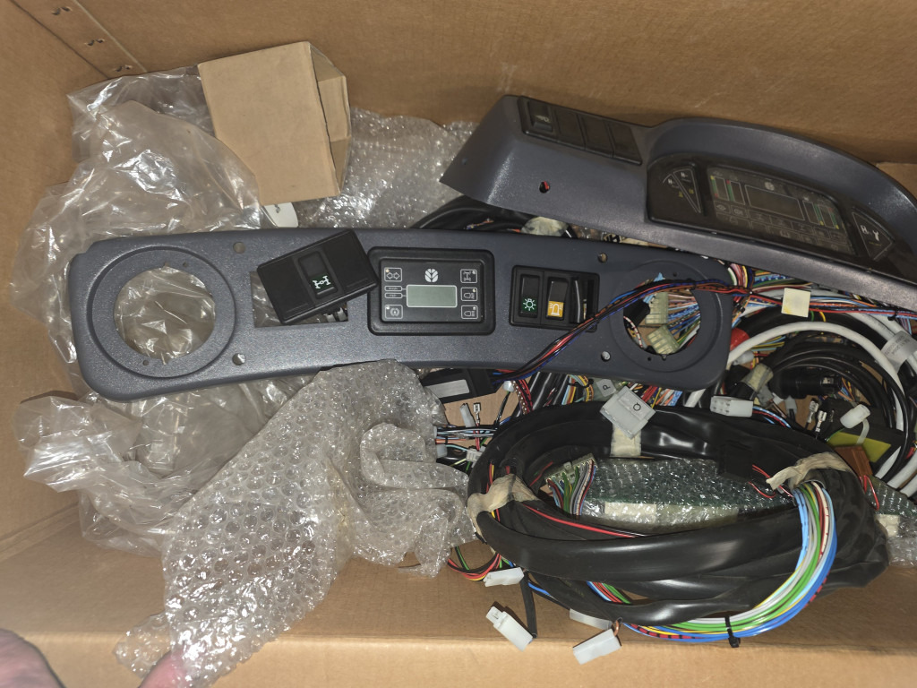 New Holland 85805689 - Запчасти для Сельскохозяйственной техники: фото 2 New Holland 85805689 - Запчасти для Сельскохозяйственной техники: фото 2