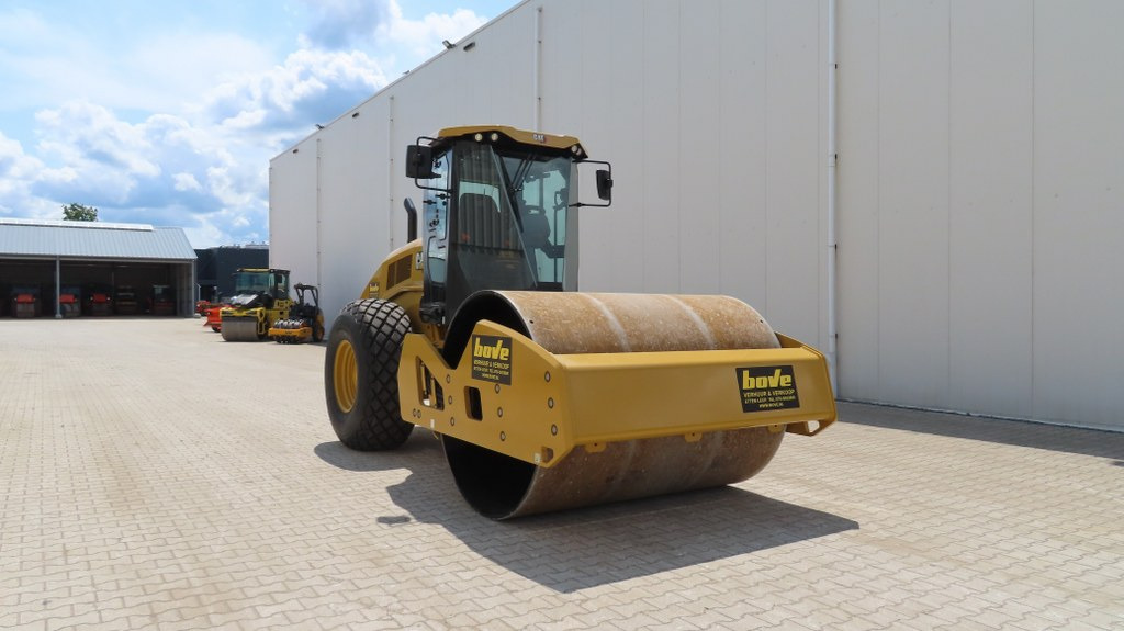 Компактор Caterpillar CS10GC: фото 8