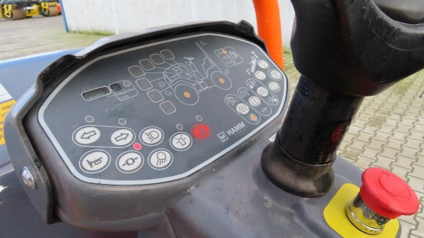 Дорожный каток Hamm HD 10 VO: фото 9 Дорожный каток Hamm HD 10 VO: фото 9