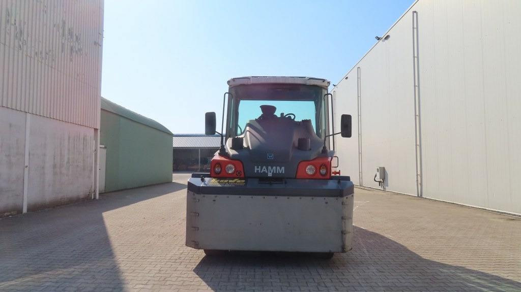 Пневмоколесный каток Hamm HP180 i: фото 7 Пневмоколесный каток Hamm HP180 i: фото 7