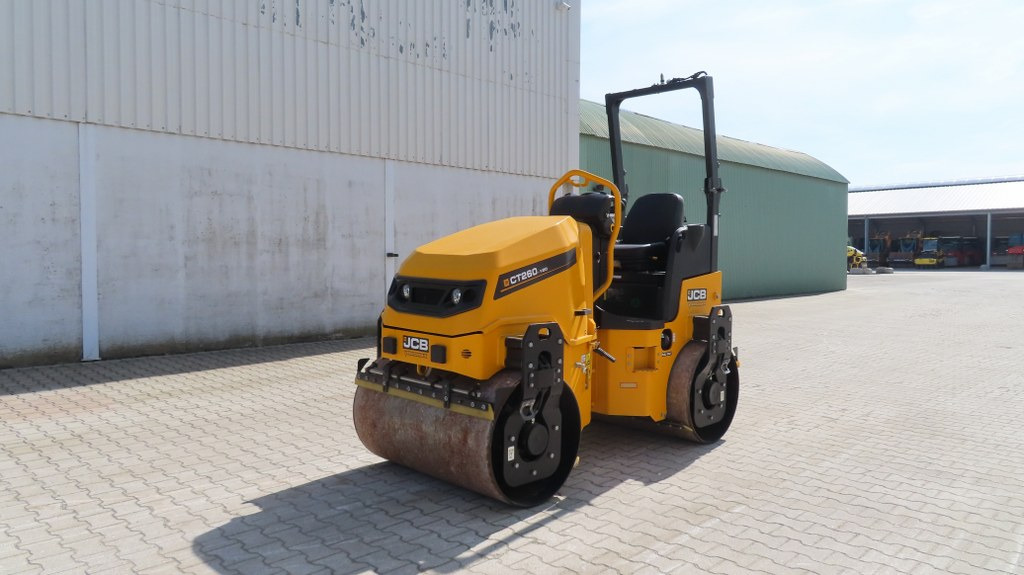 Дорожный каток JCB CT260-120: фото 6