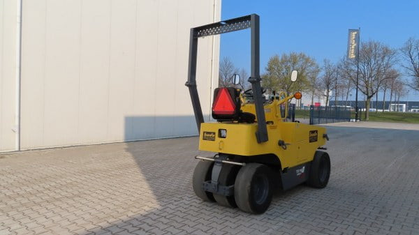 Sakai TS 160 - Пневмоколесный каток: фото 2 Sakai TS 160 - Пневмоколесный каток: фото 2