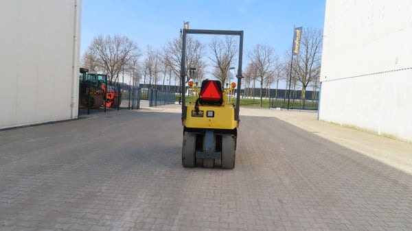 Sakai TS 160 - Пневмоколесный каток: фото 3 Sakai TS 160 - Пневмоколесный каток: фото 3