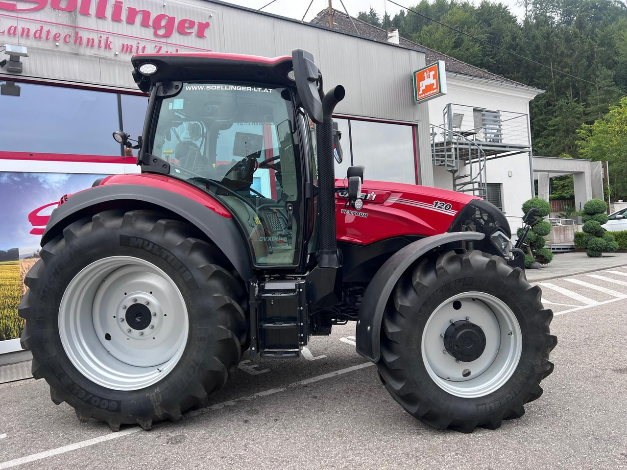 Case IH Vestrum 120 CVXDrive (MY23) - Трактор: фото 4 Case IH Vestrum 120 CVXDrive (MY23) - Трактор: фото 4