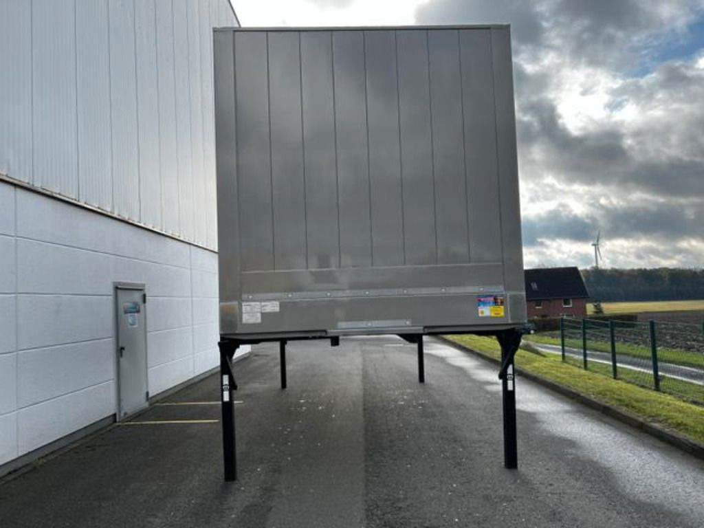 Krone Wechselkoffer Heck Alu.- Rolltor - Сменный кузов - фургон: фото 3 Krone Wechselkoffer Heck Alu.- Rolltor - Сменный кузов - фургон: фото 3