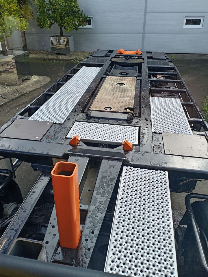 Грузовик-контейнеровоз/ Сменный кузов Mercedes-Benz Kamag Wiesel / WBH25 / KB3793 / mit Ganrantie: фото 6 Грузовик-контейнеровоз/ Сменный кузов Mercedes-Benz Kamag Wiesel / WBH25 / KB3793 / mit Ganrantie: фото 6