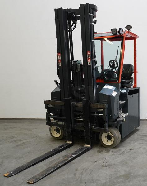 Combilift CBE3000 - Четырехсторонний погрузчик: фото 1 Combilift CBE3000 - Четырехсторонний погрузчик: фото 1