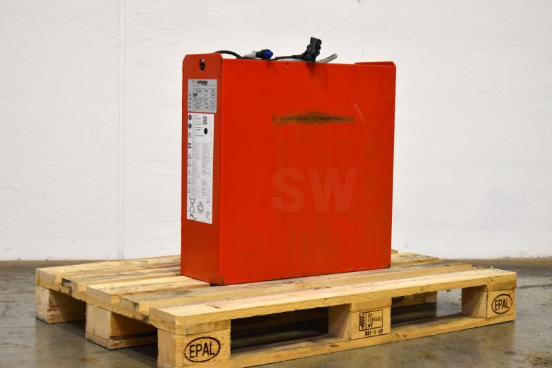 GRUMA 24 Volt 2 PzS 250 Ah - Аккумулятор для Погрузочно-разгрузочной техники: фото 1 GRUMA 24 Volt 2 PzS 250 Ah - Аккумулятор для Погрузочно-разгрузочной техники: фото 1