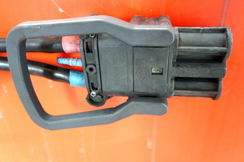 GRUMA 24 Volt 4 PzS 620 Ah - Аккумулятор для Погрузочно-разгрузочной техники: фото 4 GRUMA 24 Volt 4 PzS 620 Ah - Аккумулятор для Погрузочно-разгрузочной техники: фото 4