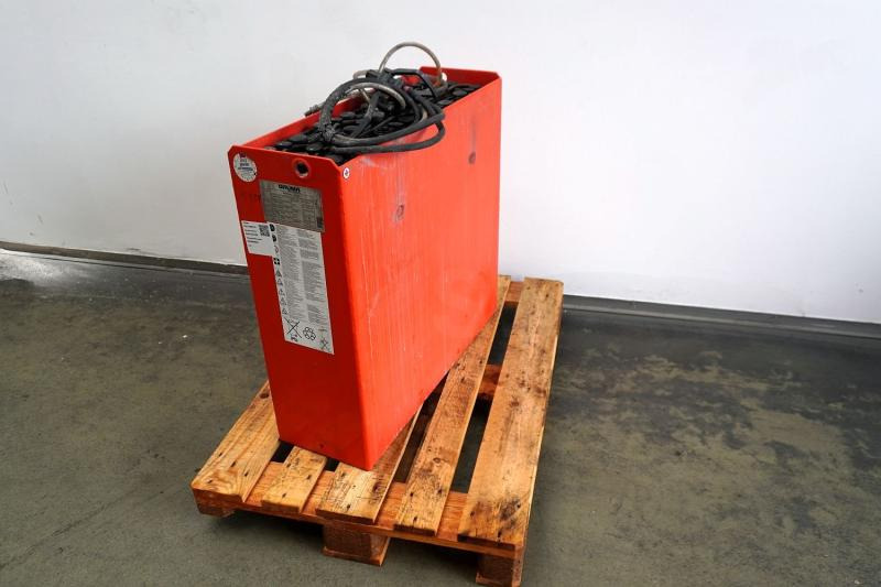 GRUMA 24 Volt 4 PzS 620 Ah - Аккумулятор для Погрузочно-разгрузочной техники: фото 1 GRUMA 24 Volt 4 PzS 620 Ah - Аккумулятор для Погрузочно-разгрузочной техники: фото 1
