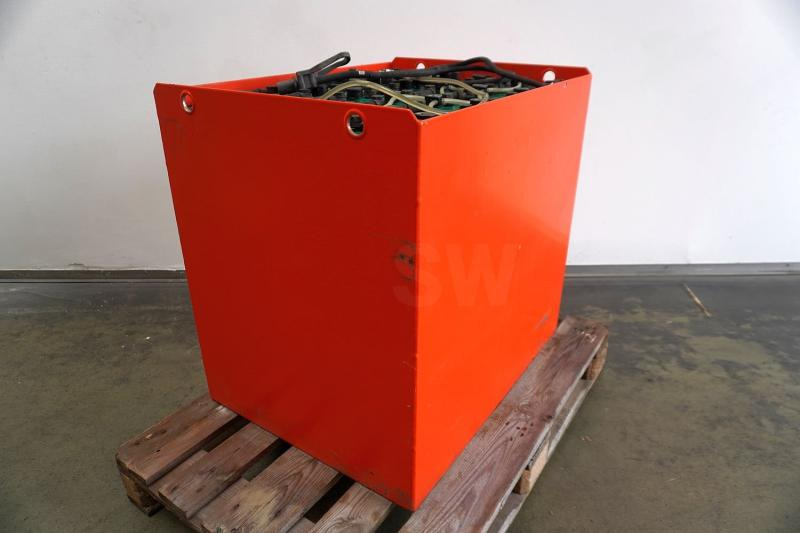 GRUMA 48 Volt 5 PzS 775 Ah - Аккумулятор: фото 2 GRUMA 48 Volt 5 PzS 775 Ah - Аккумулятор: фото 2