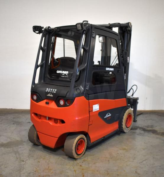 Linde E 30/600 H 387 - Электропогрузчик: фото 2 Linde E 30/600 H 387 - Электропогрузчик: фото 2