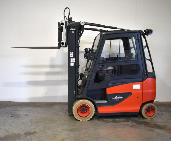 Linde E 30/600 H 387 - Электропогрузчик: фото 4 Linde E 30/600 H 387 - Электропогрузчик: фото 4