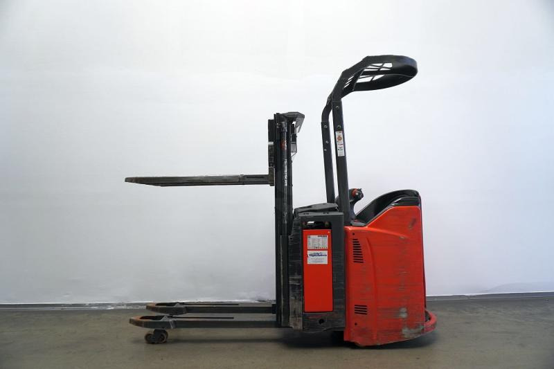 Linde L 12 L SP 133 - Штабелер: фото 4 Linde L 12 L SP 133 - Штабелер: фото 4