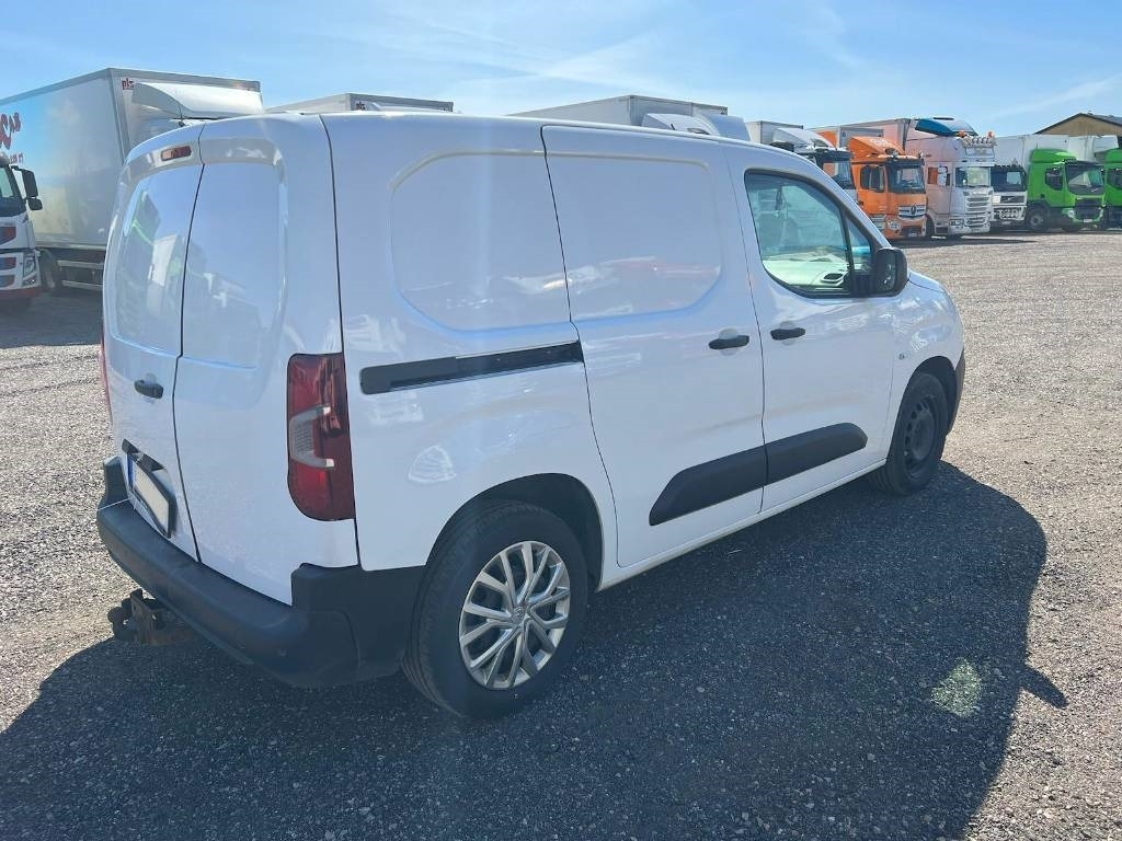 Citroën Berlingo serie 5445 - Легковой фургон: фото 3 Citroën Berlingo serie 5445 - Легковой фургон: фото 3