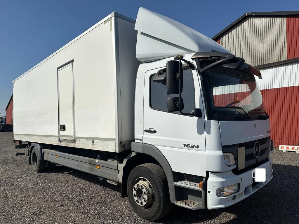 Mercedes-Benz 1624 serie 9580 - Грузовик с закрытым кузовом: фото 1 Mercedes-Benz 1624 serie 9580 - Грузовик с закрытым кузовом: фото 1