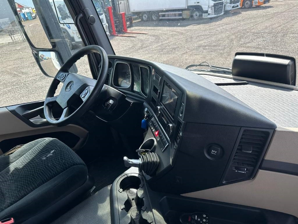 Mercedes-Benz ACTROS 2546 serie 1777 - Рефрижератор: фото 3 Mercedes-Benz ACTROS 2546 serie 1777 - Рефрижератор: фото 3