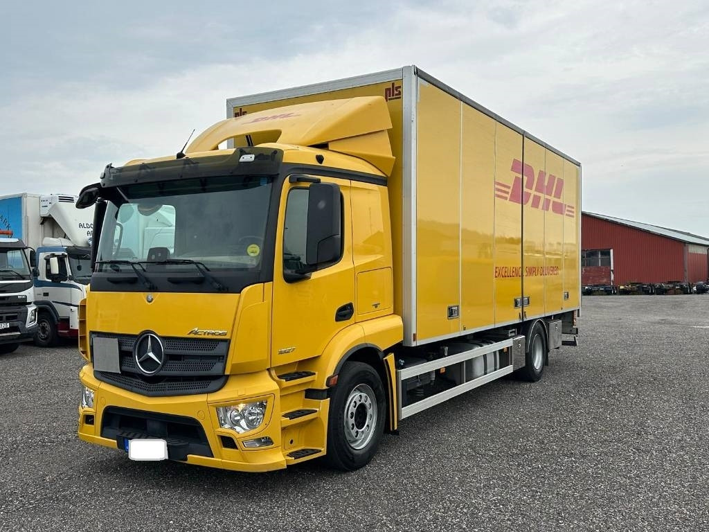 Mercedes-Benz Actros 1827 SERIE NR 2502 - Грузовик с закрытым кузовом: фото 1 Mercedes-Benz Actros 1827 SERIE NR 2502 - Грузовик с закрытым кузовом: фото 1