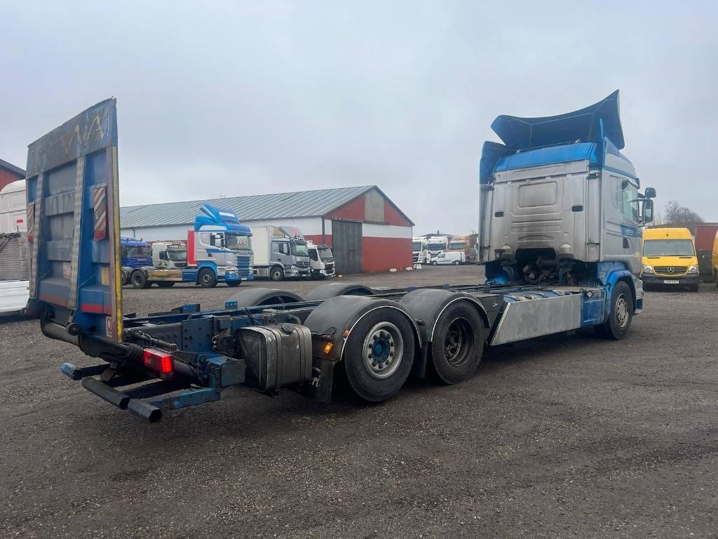 Scania R580 LB 6X2*4 MNB Serie 4022 - Грузовик-шасси: фото 3 Scania R580 LB 6X2*4 MNB Serie 4022 - Грузовик-шасси: фото 3