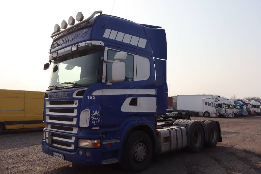 Scania R420LA6X2MNB serie 8047 - Тягач: фото 1 Scania R420LA6X2MNB serie 8047 - Тягач: фото 1