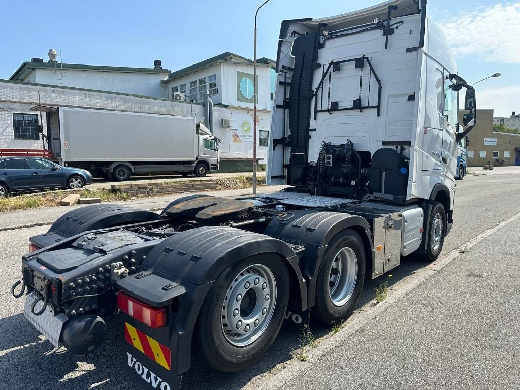 Volvo FH 62 TT serie nr 2251 - Тягач: фото 2 Volvo FH 62 TT serie nr 2251 - Тягач: фото 2
