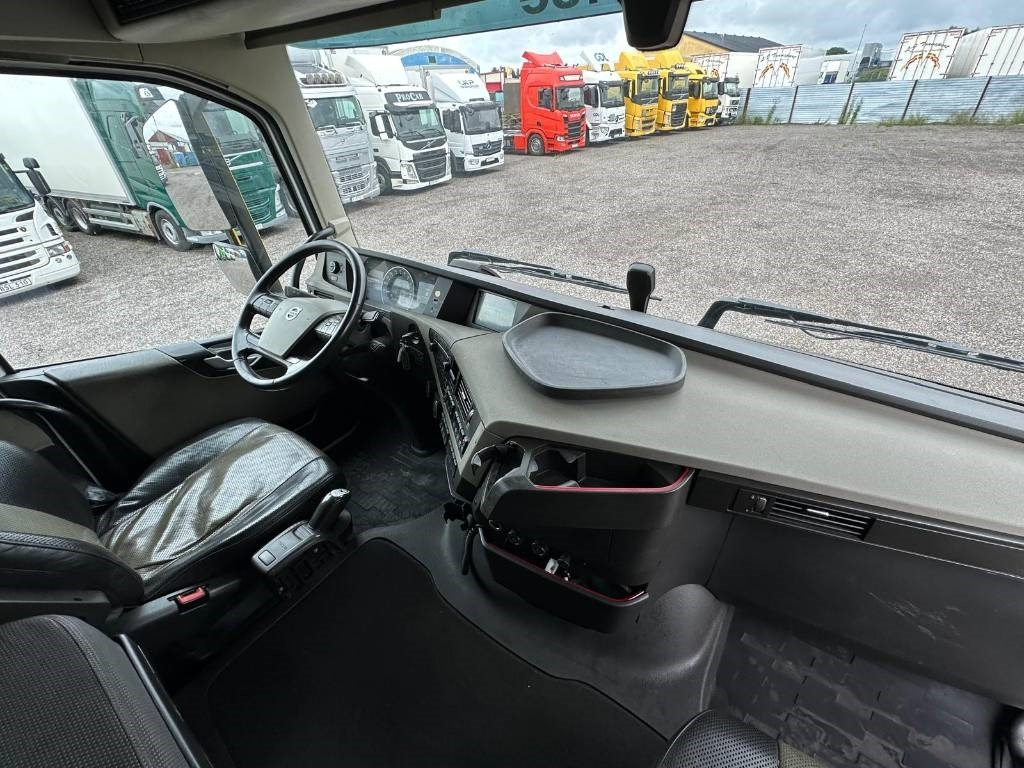Volvo FH 6*2 500 serie 0696 - Грузовик с закрытым кузовом: фото 5 Volvo FH 6*2 500 serie 0696 - Грузовик с закрытым кузовом: фото 5