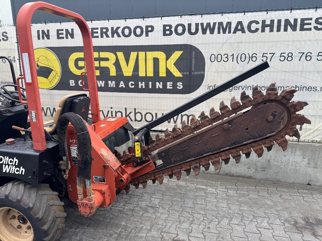 Ditch Witch RT 40  - Траншеекопатель: фото 4 Ditch Witch RT 40  - Траншеекопатель: фото 4