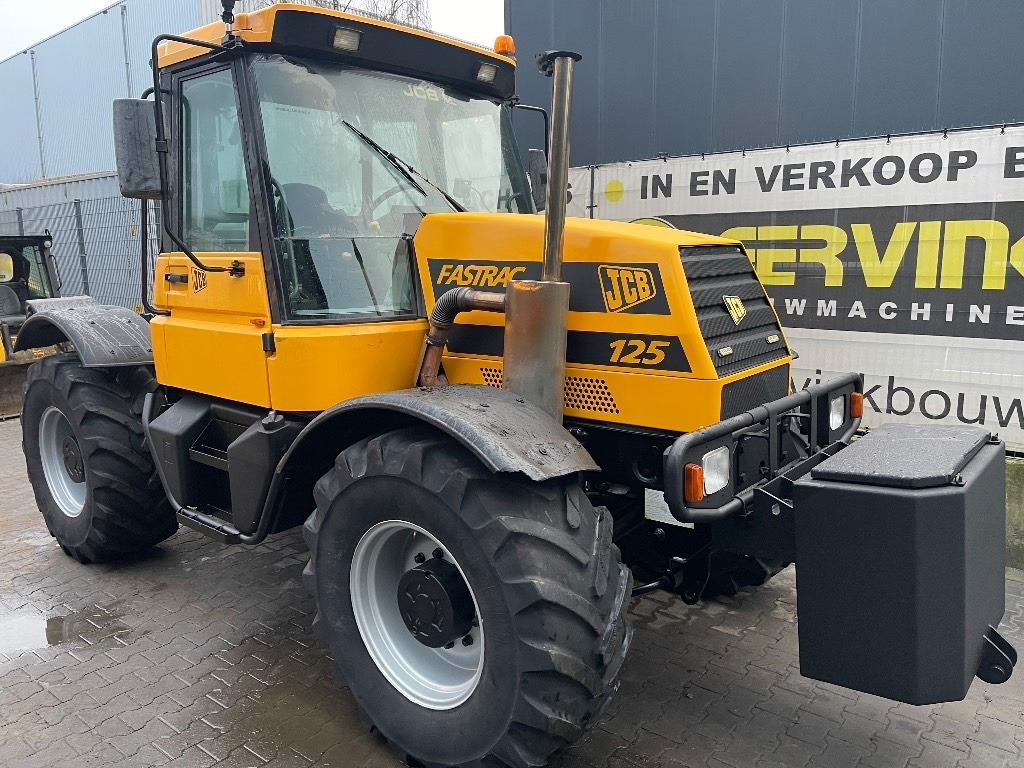 JCB Fastrac 125 - Трактор: фото 1 JCB Fastrac 125 - Трактор: фото 1