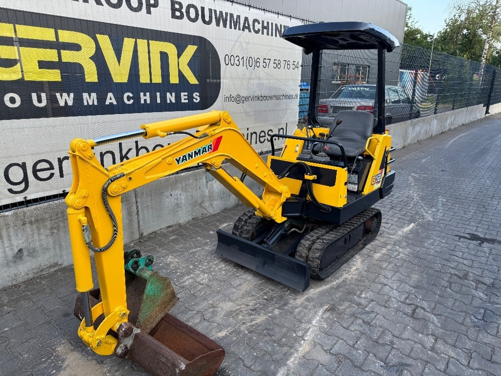 Yanmar B12 - Мини-экскаватор: фото 3 Yanmar B12 - Мини-экскаватор: фото 3