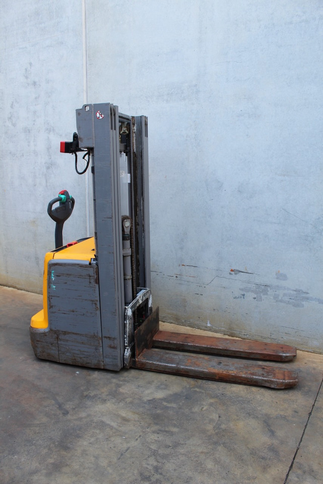 Jungheinrich EJC 214 430 DZ - Штабелер: фото 4 Jungheinrich EJC 214 430 DZ - Штабелер: фото 4