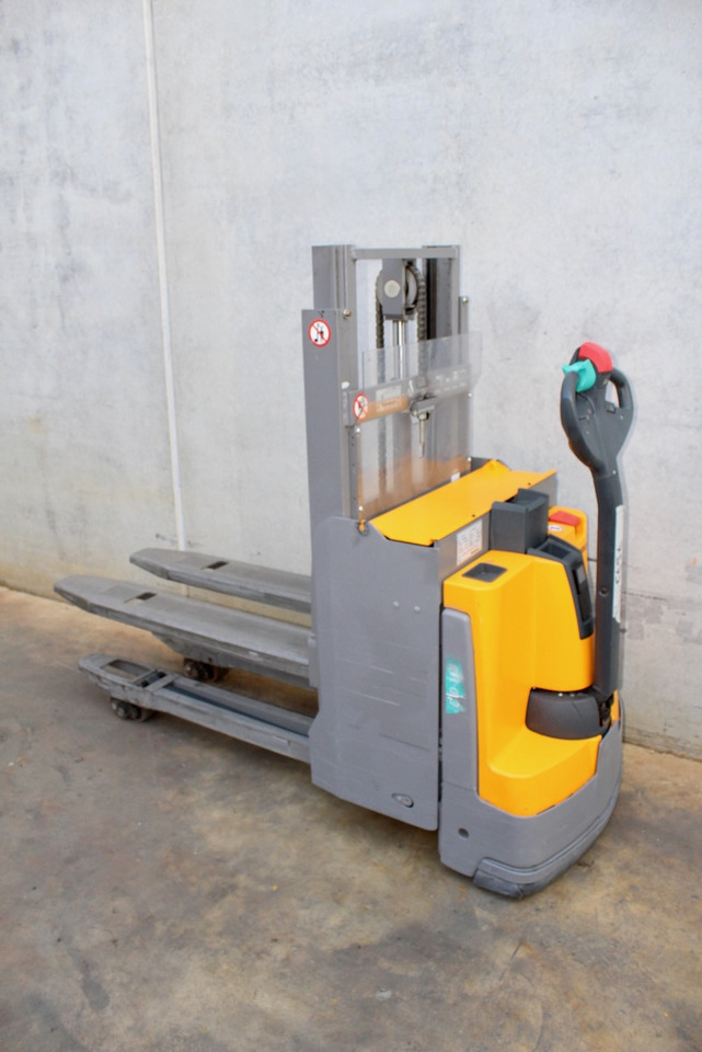 Jungheinrich EJD 118 166 ZT - Штабелер: фото 1 Jungheinrich EJD 118 166 ZT - Штабелер: фото 1