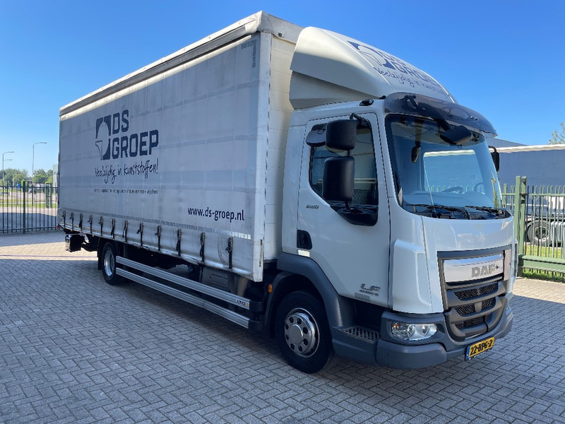 Грузовик с закрытым кузовом DAF LF220: фото 8