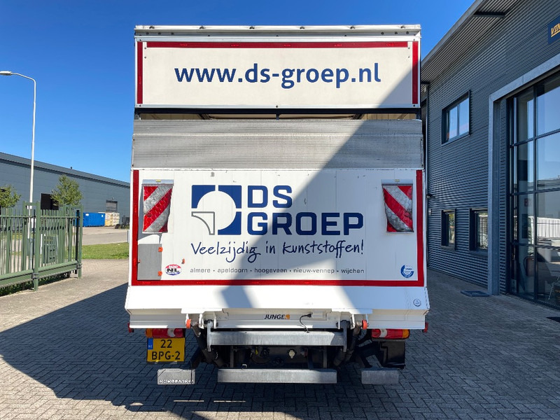 Грузовик с закрытым кузовом DAF LF220: фото 11