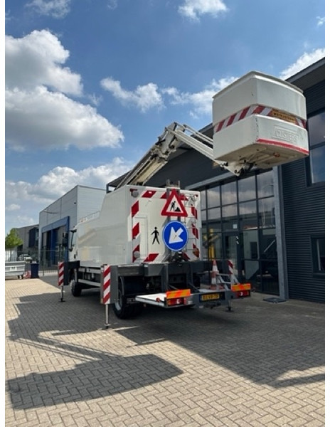 Custers T265-18 - Грузовик с подъемником: фото 3 Custers T265-18 - Грузовик с подъемником: фото 3