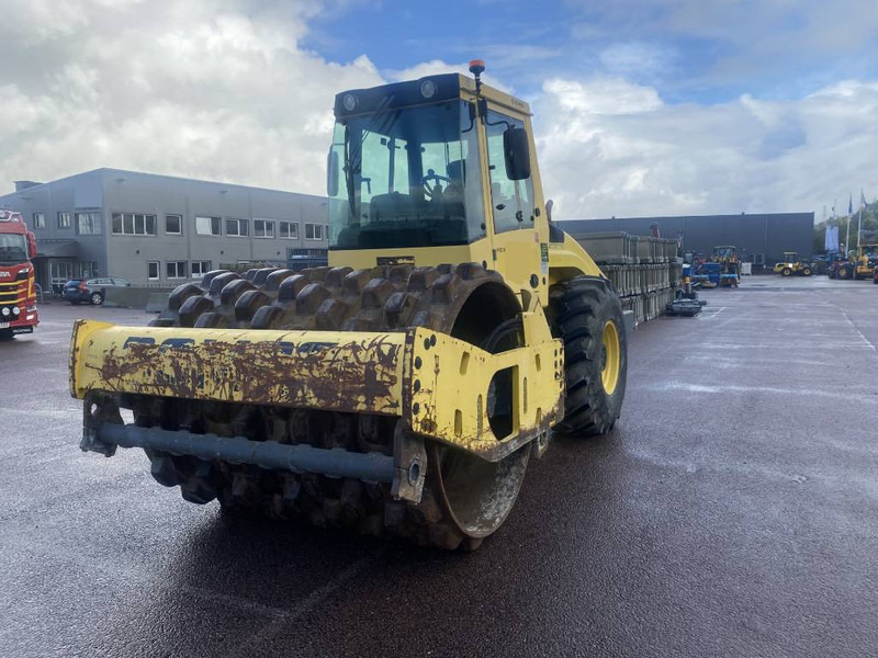 Bomag BW 213 P D H-4 - Каток: фото 1 Bomag BW 213 P D H-4 - Каток: фото 1